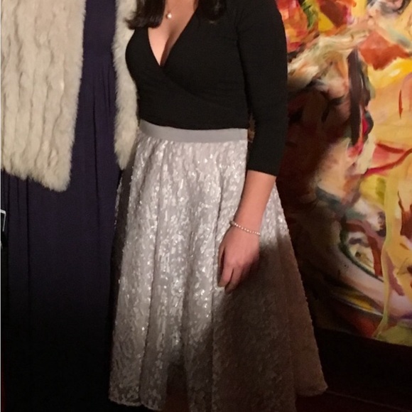 Metallic a line midi skirt - Picture 2 of 3